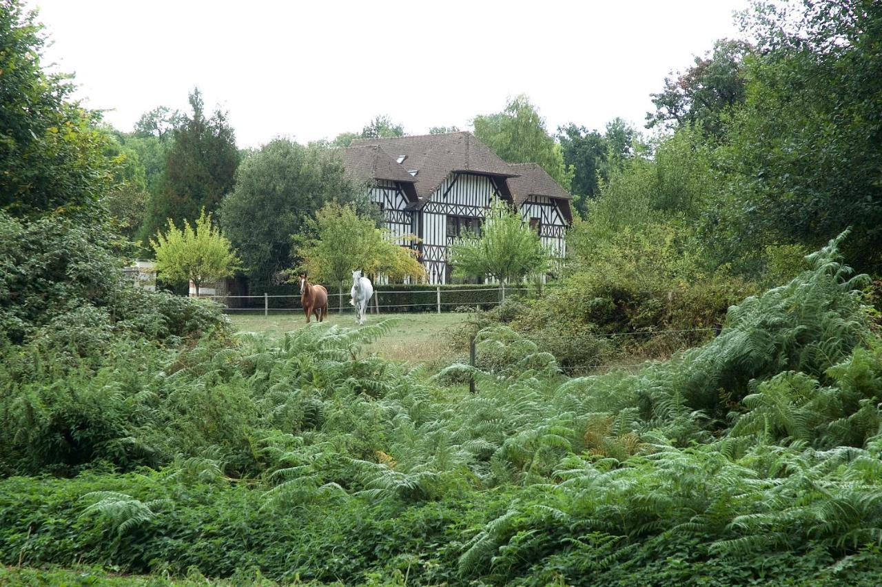 Le Pommier Doux, Maison D'Hote Du Domaine Du Chateau D'Argeronne La Haye-Malherbe Exterior photo